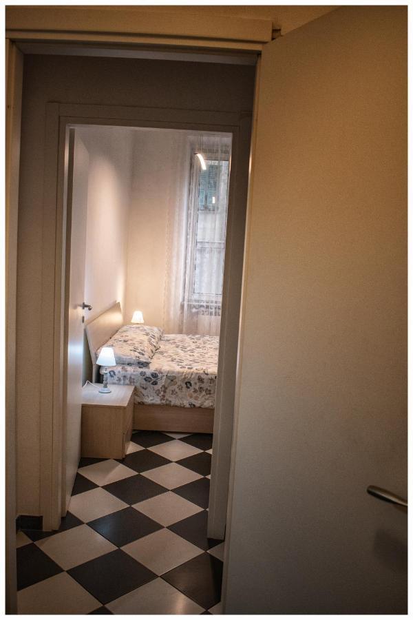 Apartamento Tra Mare E Centro Génova Exterior foto