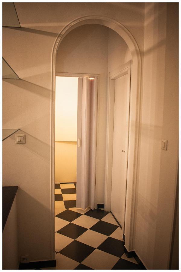 Apartamento Tra Mare E Centro Génova Exterior foto